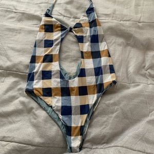 San Lorenzo one piece